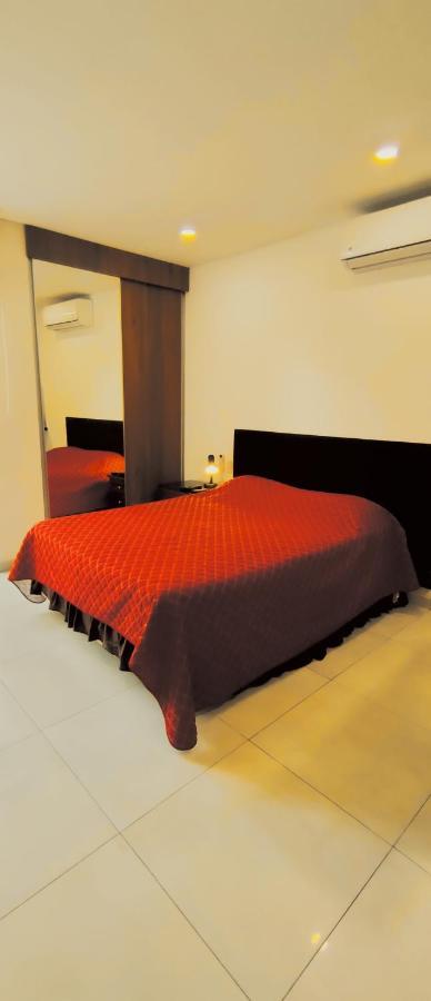 Private Garzonier Las Palmas Santa Cruz de La Sierra Ngoại thất bức ảnh